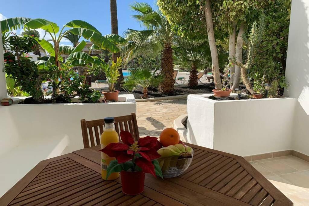 Apartamento Bastian Casas Verdes Costa Teguise Exterior photo