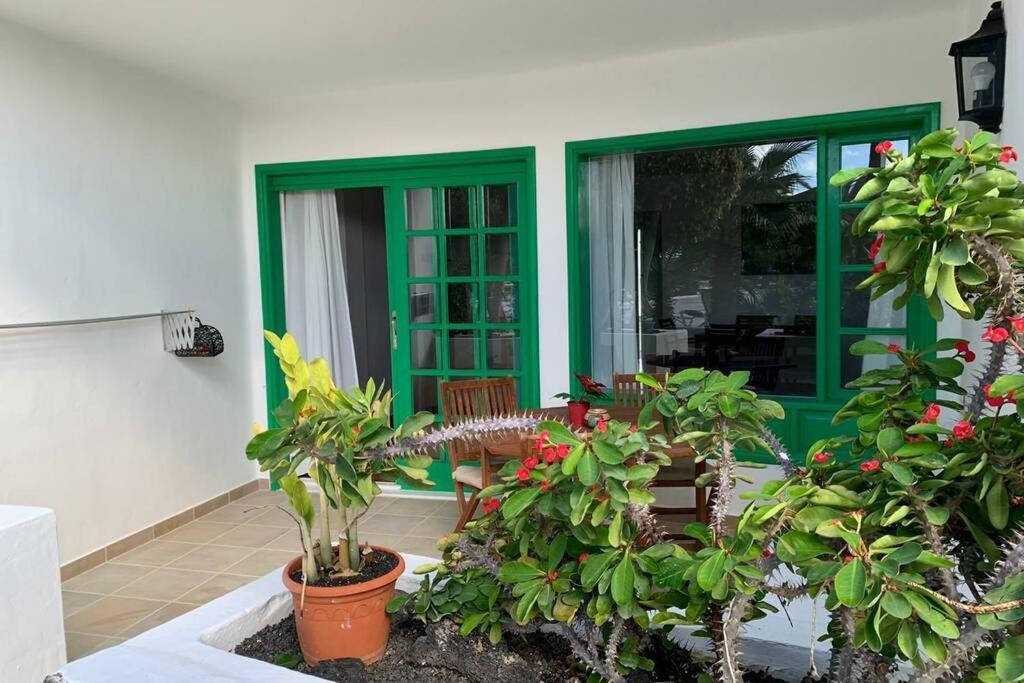 Apartamento Bastian Casas Verdes Apartment Costa Teguise Exterior photo